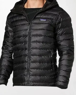 John Dutton Yellowstone Puffer Jacket in dark green with quilted design and classic Western style